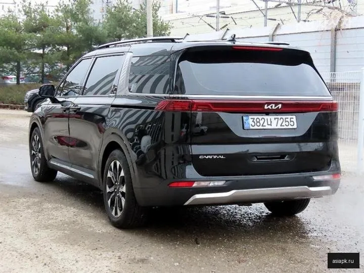 Kia Carnival 3
