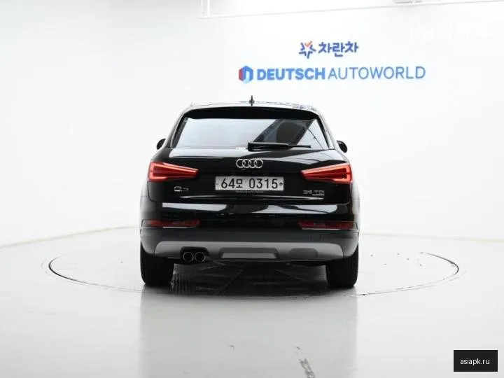 Audi Q3 4