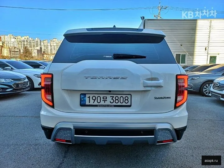 SsangYong Torres 6