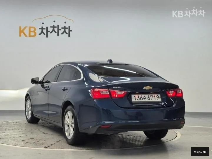 Chevrolet Malibu 2