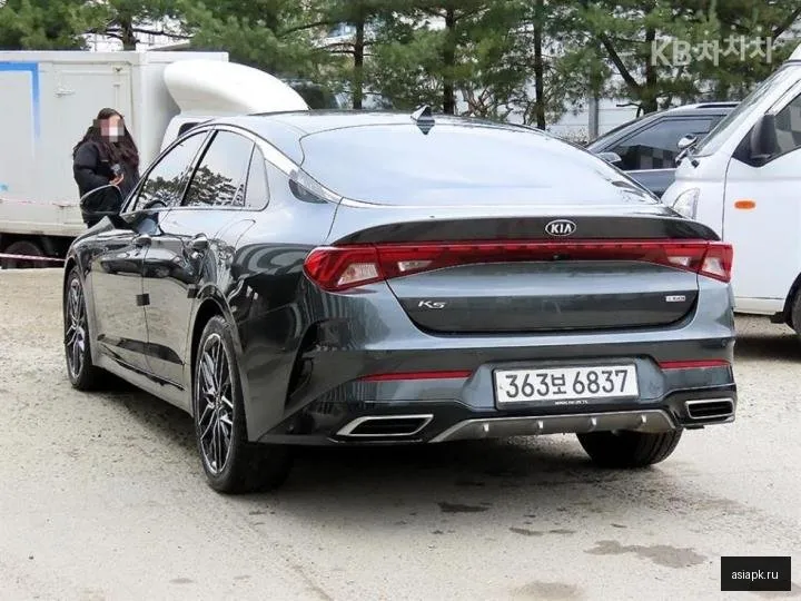 Kia K5 3