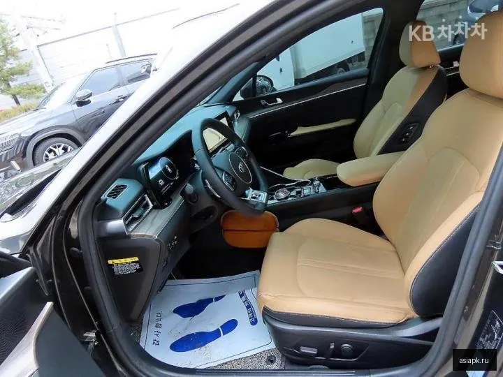 Kia K5 5