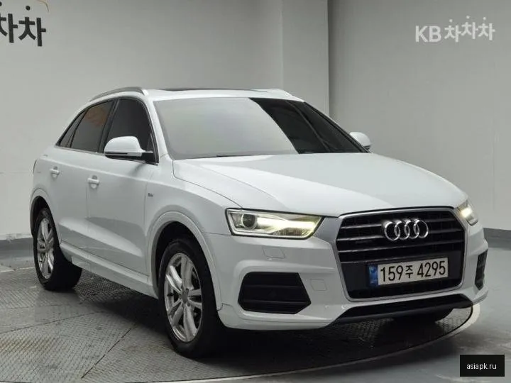 Audi Q3 4