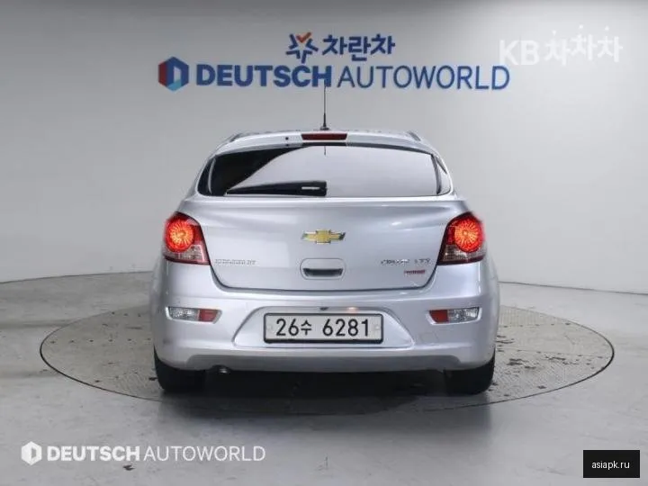 Chevrolet Cruze 4