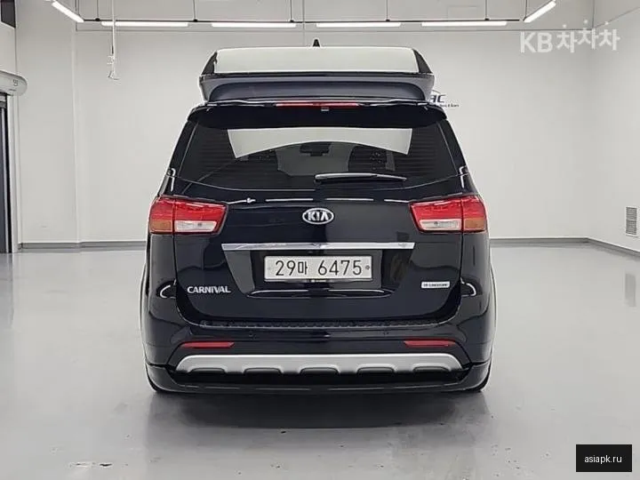 Kia Carnival 3