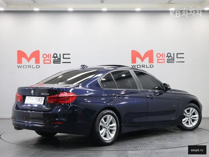 BMW 3-Series 3