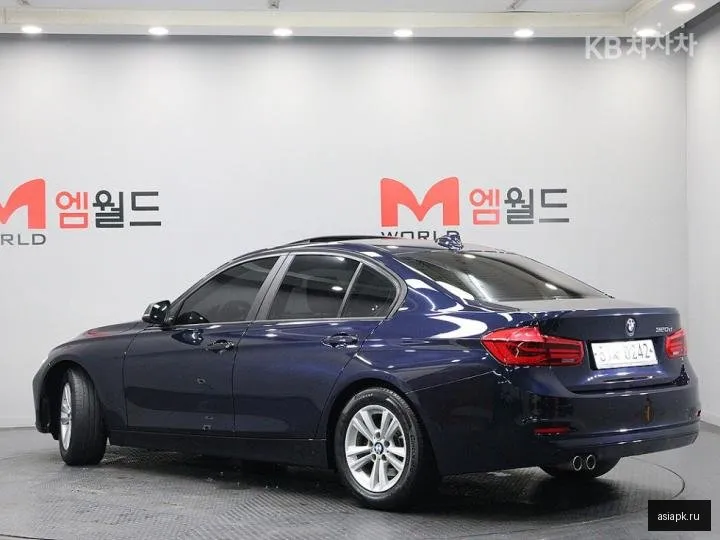 BMW 3-Series 4