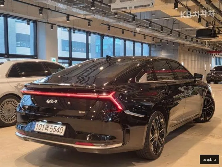 Kia K8 4
