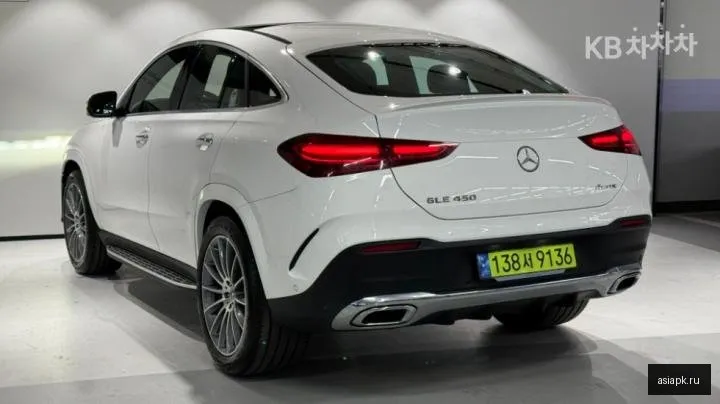 Mercedes-Benz GLE-Class 4