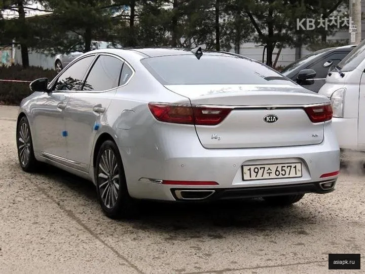Kia K7 3