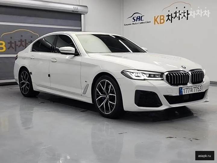 BMW 5-Series 4