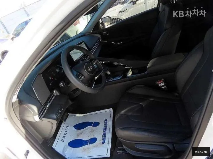 Hyundai Avante 5