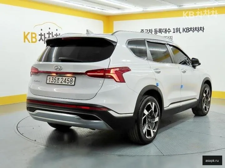 Hyundai Santa Fe 4