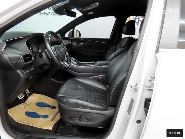 Hyundai Santa Fe 5