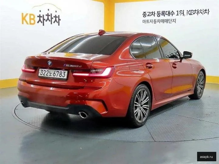 BMW 3-Series 4
