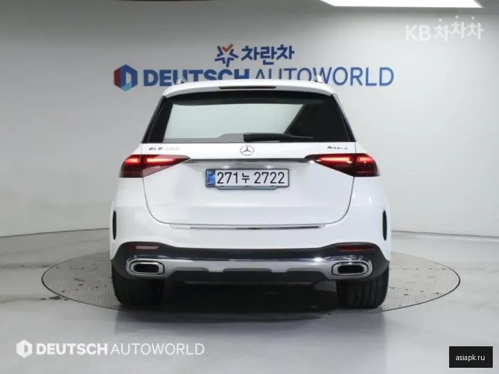Mercedes-Benz GLE-Class 4