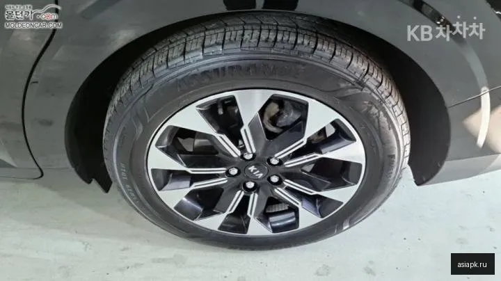 Kia Carnival 6