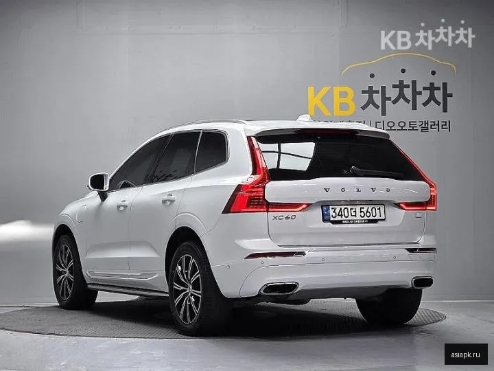 Volvo XC60 6