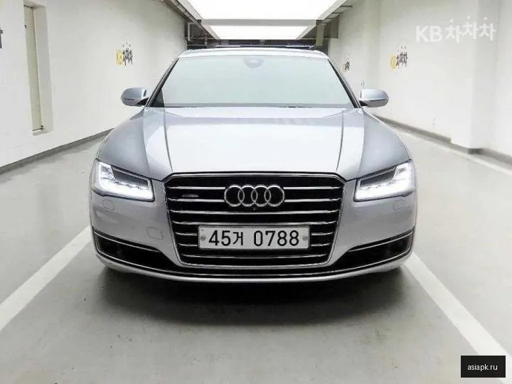 Audi A8