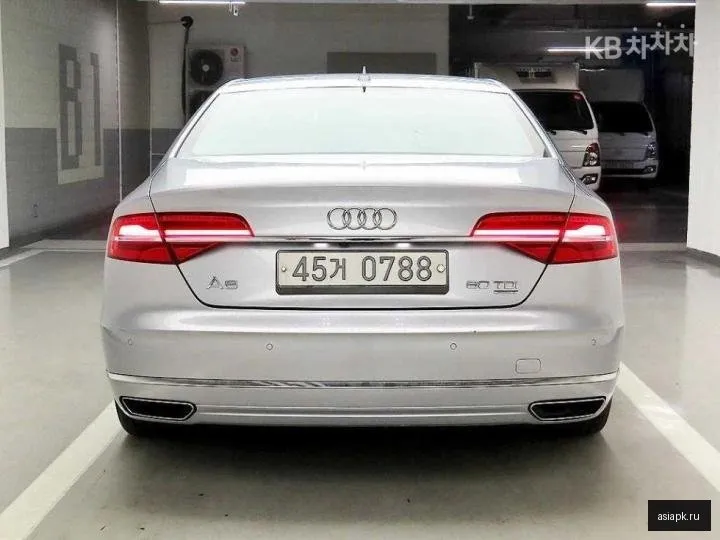 Audi A8 3