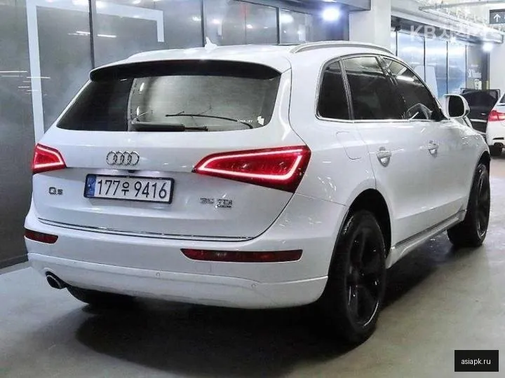 Audi Q5 4