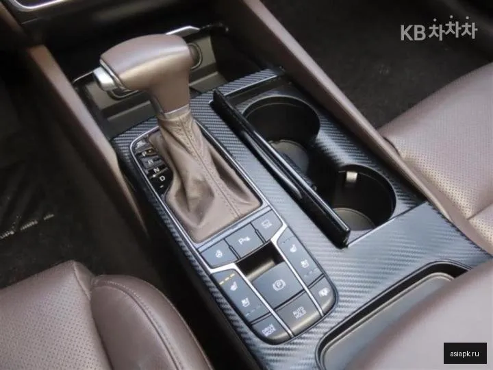 Kia K7 6