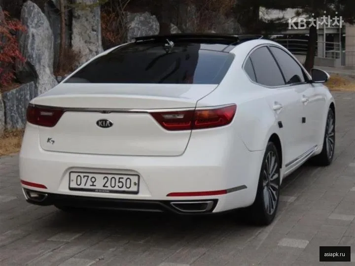 Kia K7 3