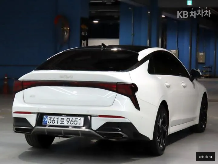 Kia K5 4