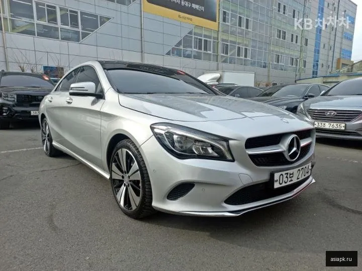 Mercedes-Benz CLA-Class 2