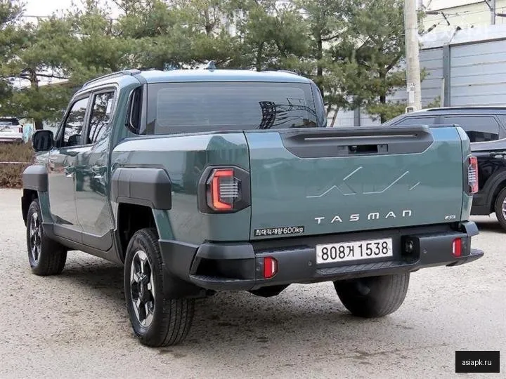 Kia Tasman 3