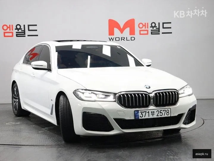 BMW 5-Series 2