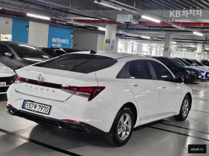 Hyundai Avante 4