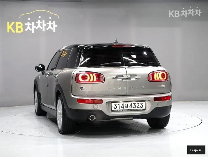 MINI Clubman 4