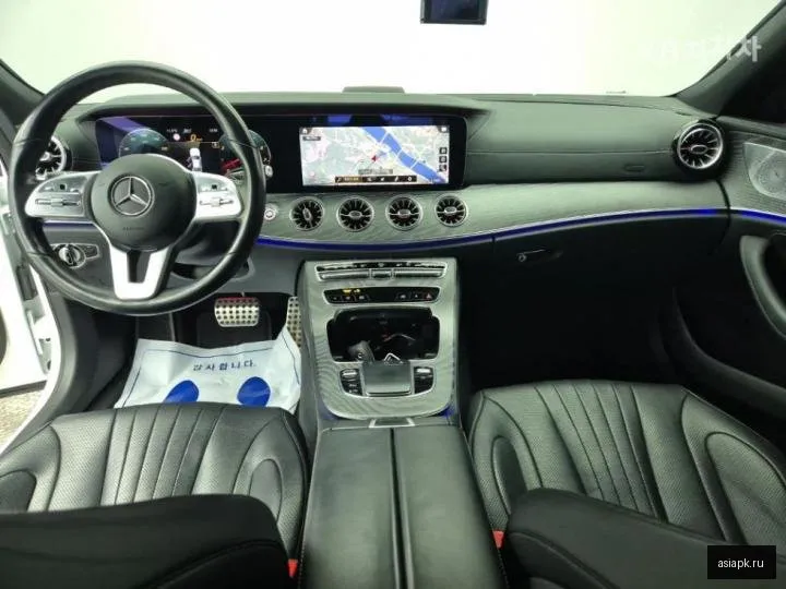 Mercedes-Benz CLS-Class 5