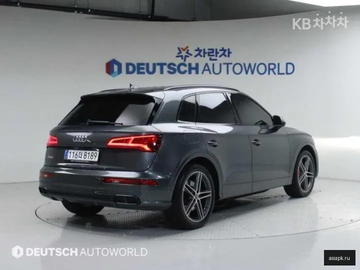 Audi SQ5 2