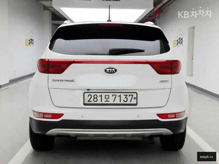 Kia Sportage 4
