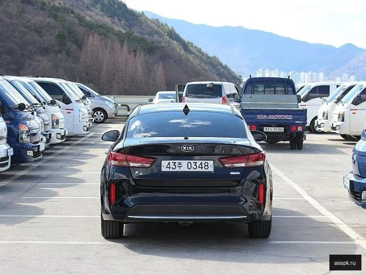 Kia K5 3