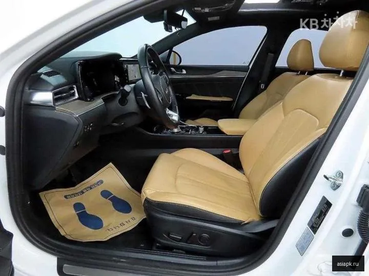 Kia K5 5