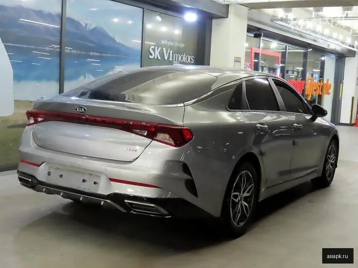 Kia K5 4