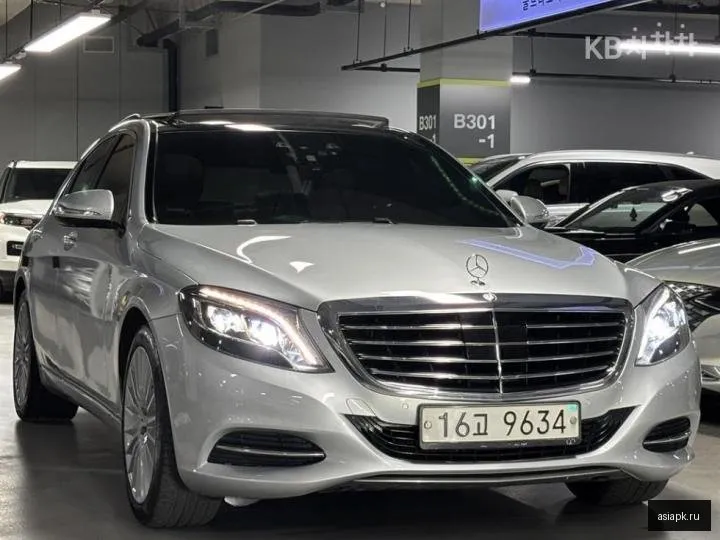 Mercedes-Benz S-Class 3