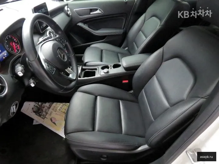 Mercedes-Benz A-Class 5
