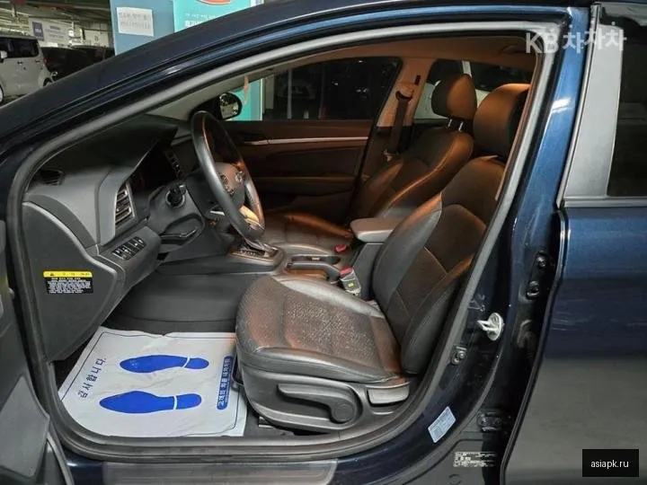 Hyundai Avante 5