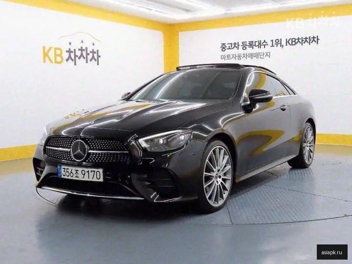 Mercedes-Benz E-Class 2