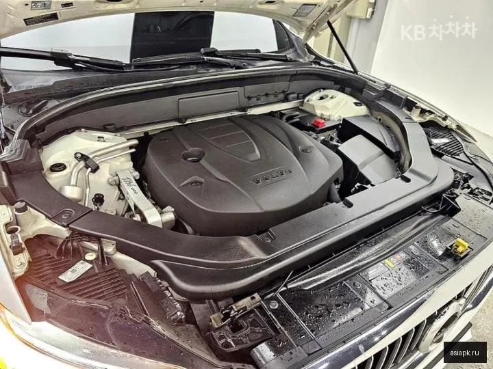 Volvo XC60 6