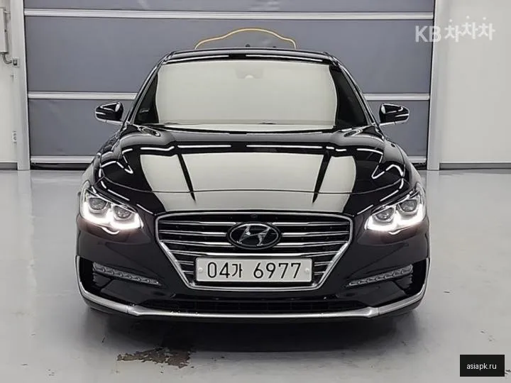 Hyundai Grandeur 2