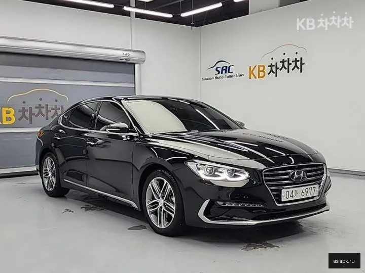Hyundai Grandeur 4