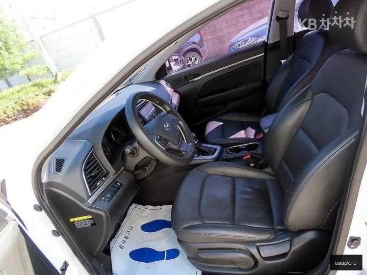 Hyundai Avante 5