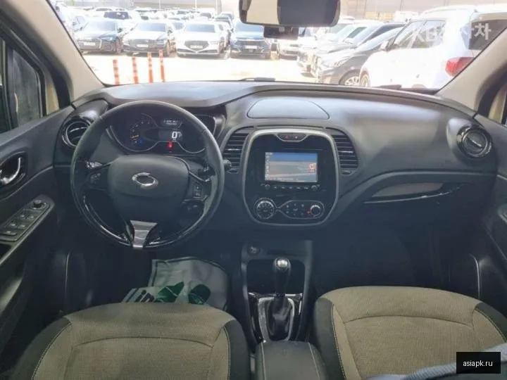 Renault Captur 6