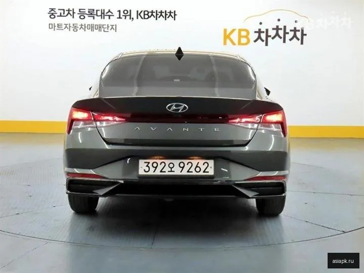 Hyundai Avante 3
