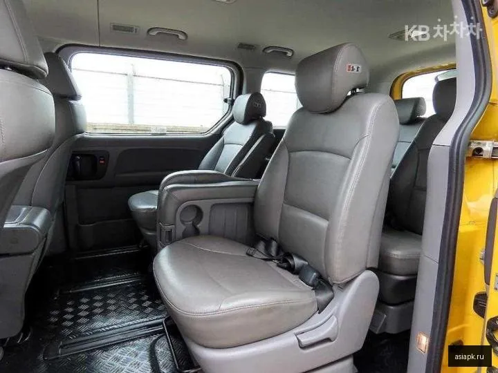 Hyundai Starex 6